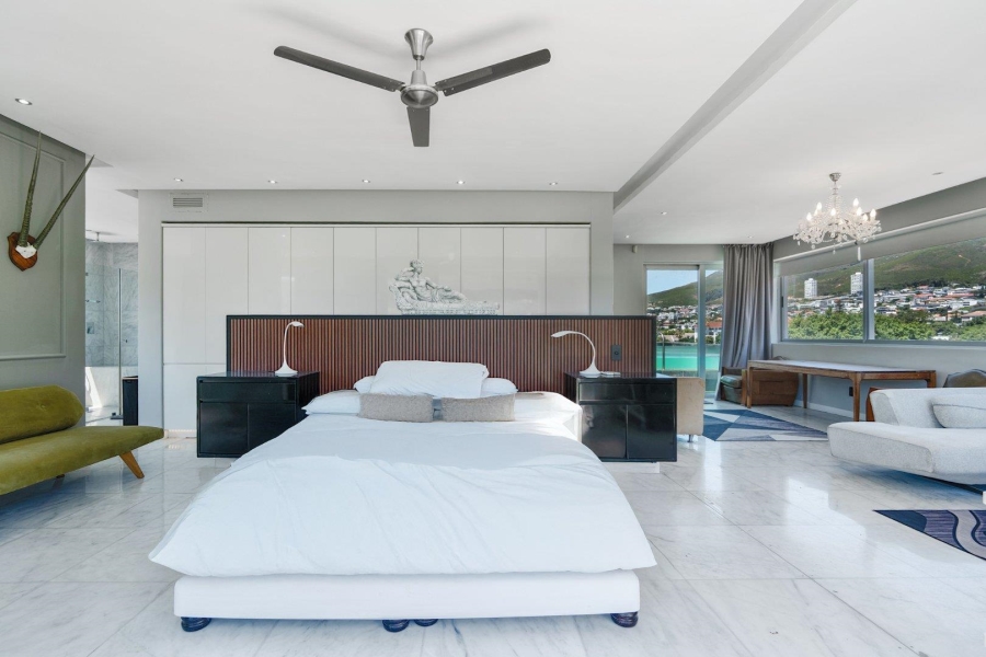 3 Bedroom Property for Sale in Oranjezicht Western Cape